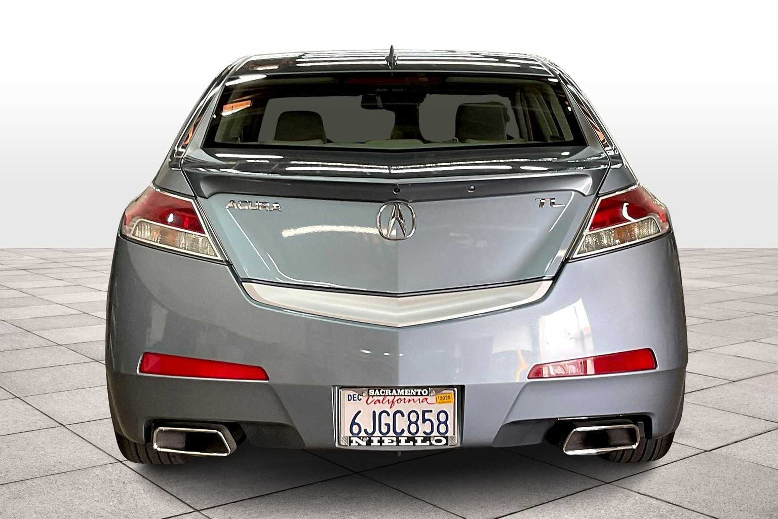 2010 Acura TL Technology photo 3