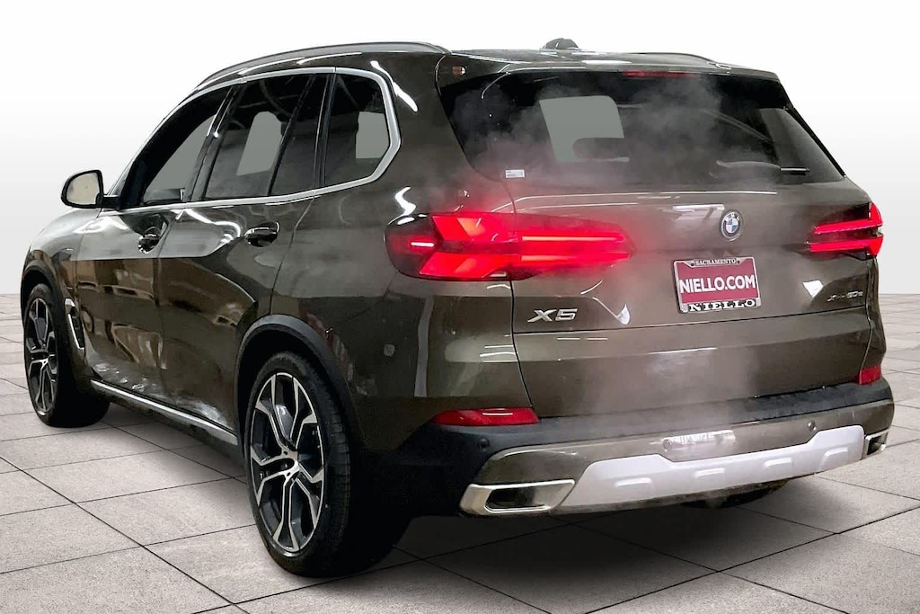 New 2026 BMW X5 xDrive50e Plug-In Hybrid