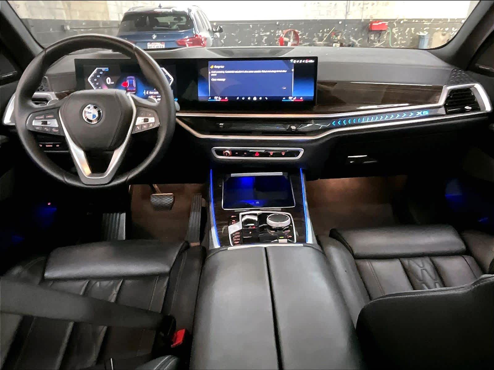 2025 BMW X5 50e - Photo 14
