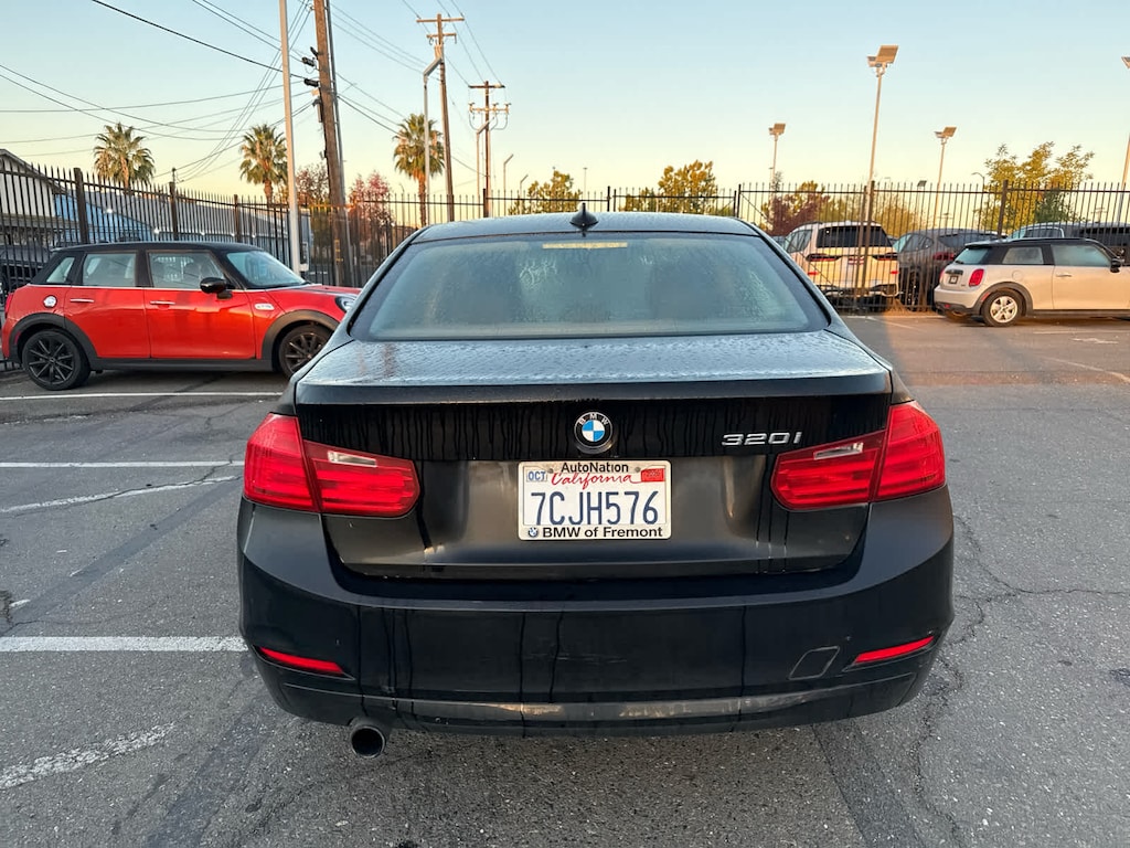 Used 2013 BMW 3 Series 320i Sdn RWD