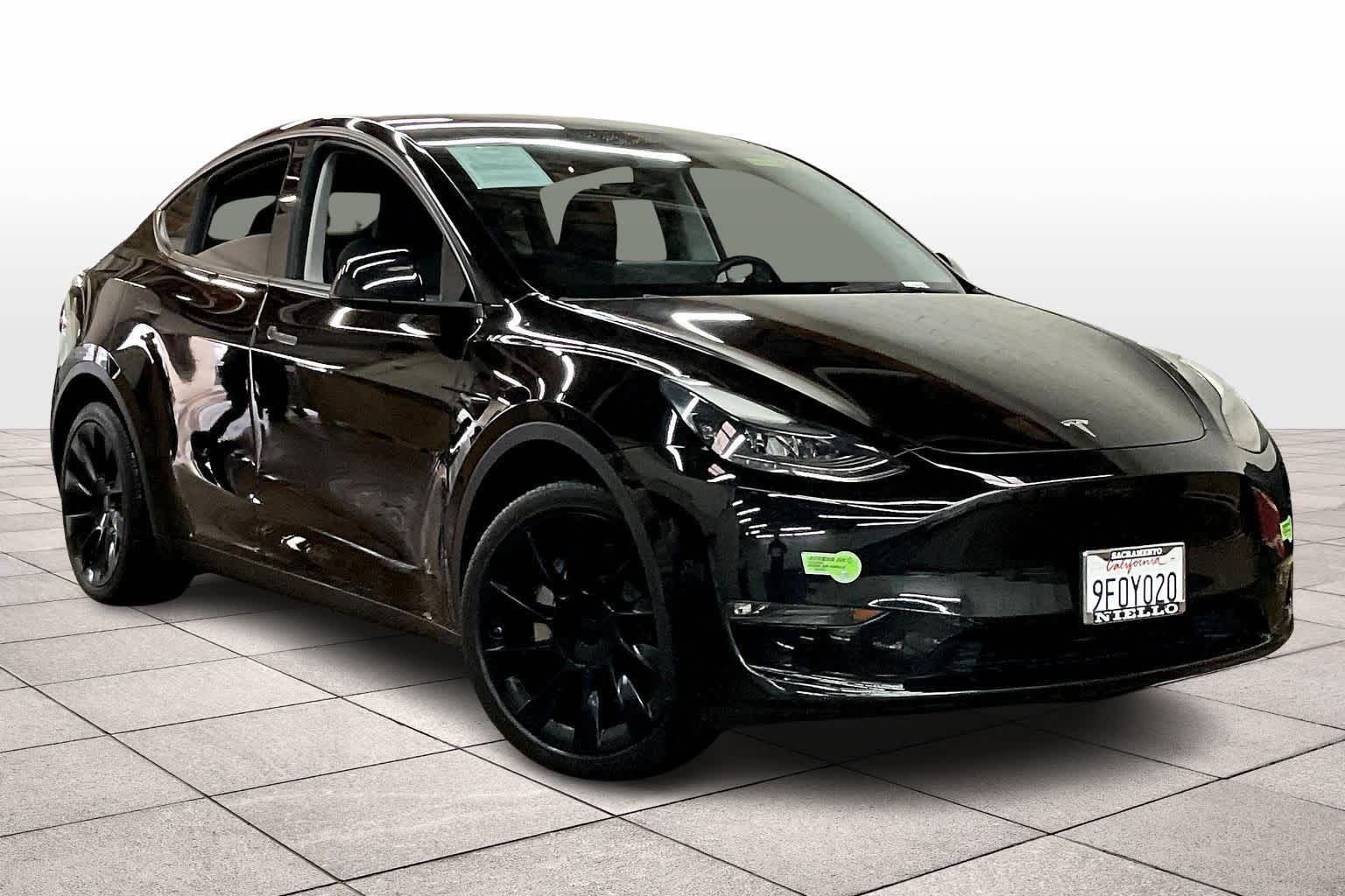 Used 2023 Tesla Model Y Long Range with VIN 7SAYGDEE9PF705369 for sale in Northfield, Minnesota