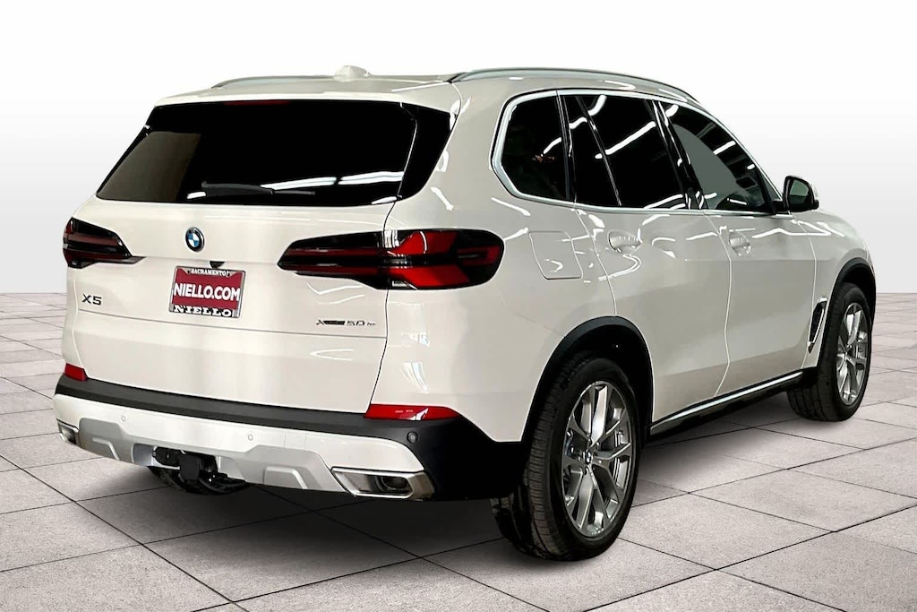 New 2026 BMW X5 xDrive50e Plug-In Hybrid