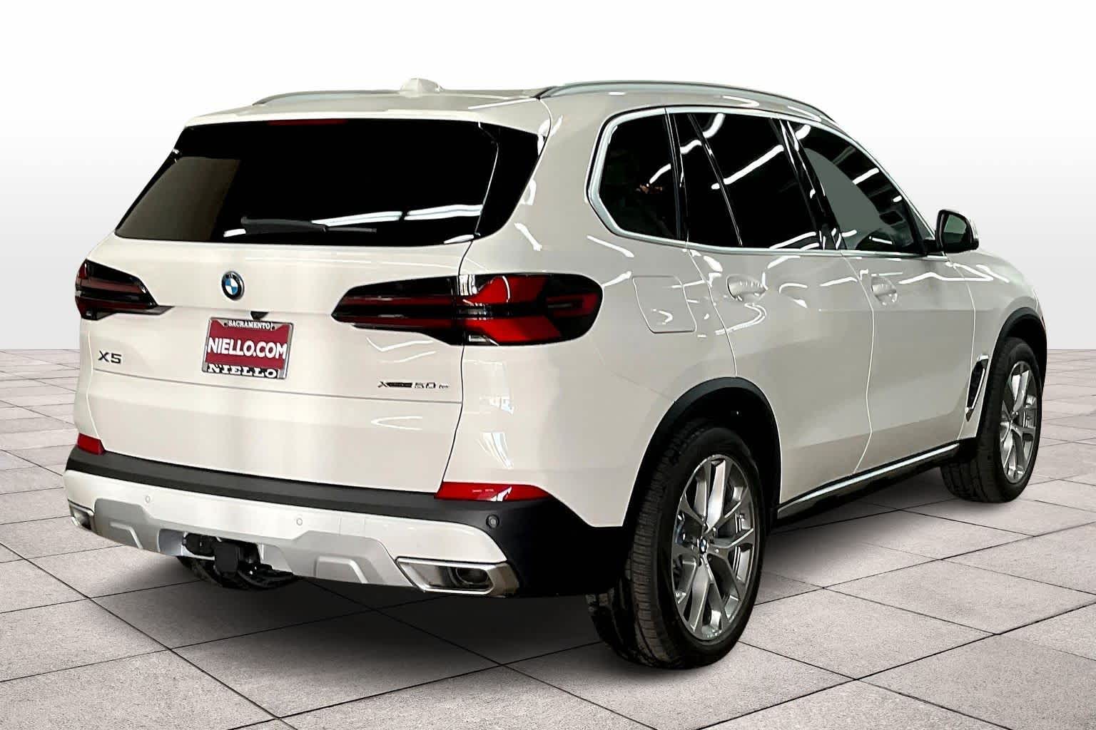 2026 Bmw X5 xDrive50e photo 4