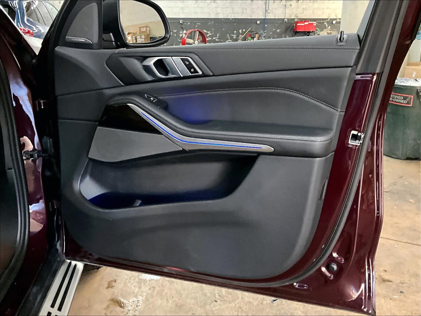 2025 BMW X5 50e - Photo 23