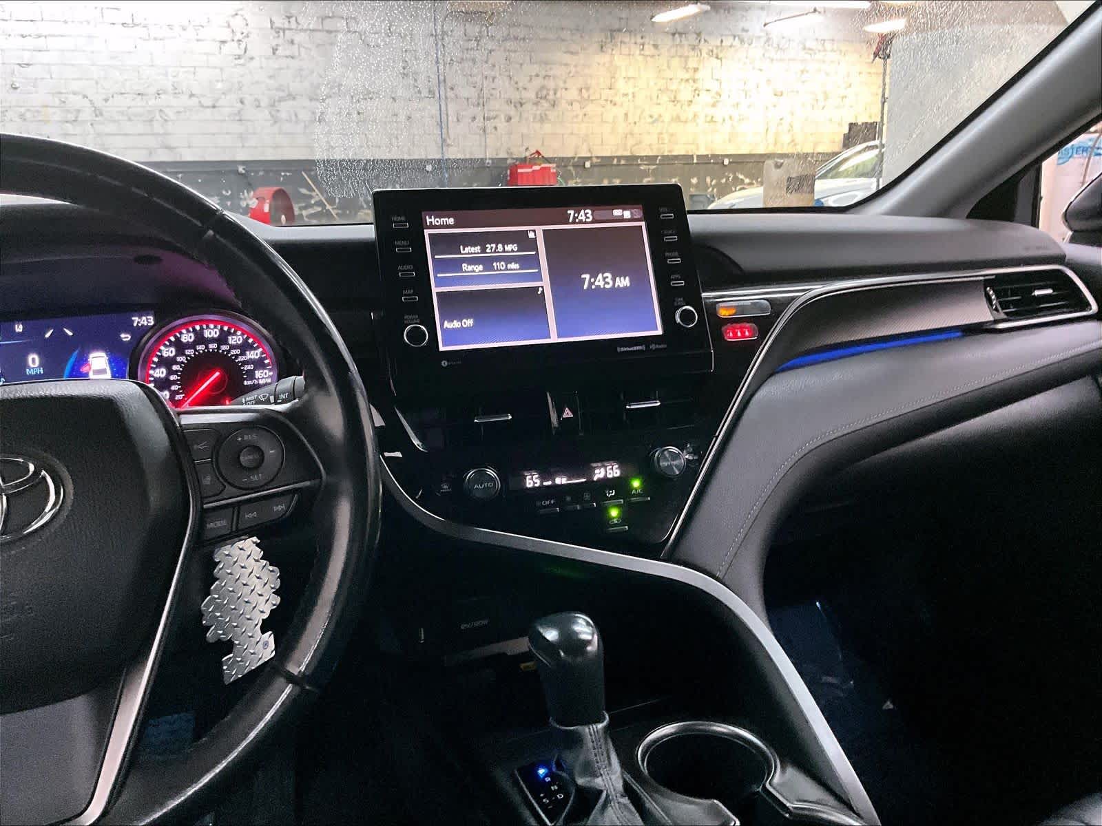 2022 Toyota Camry XSE photo 5