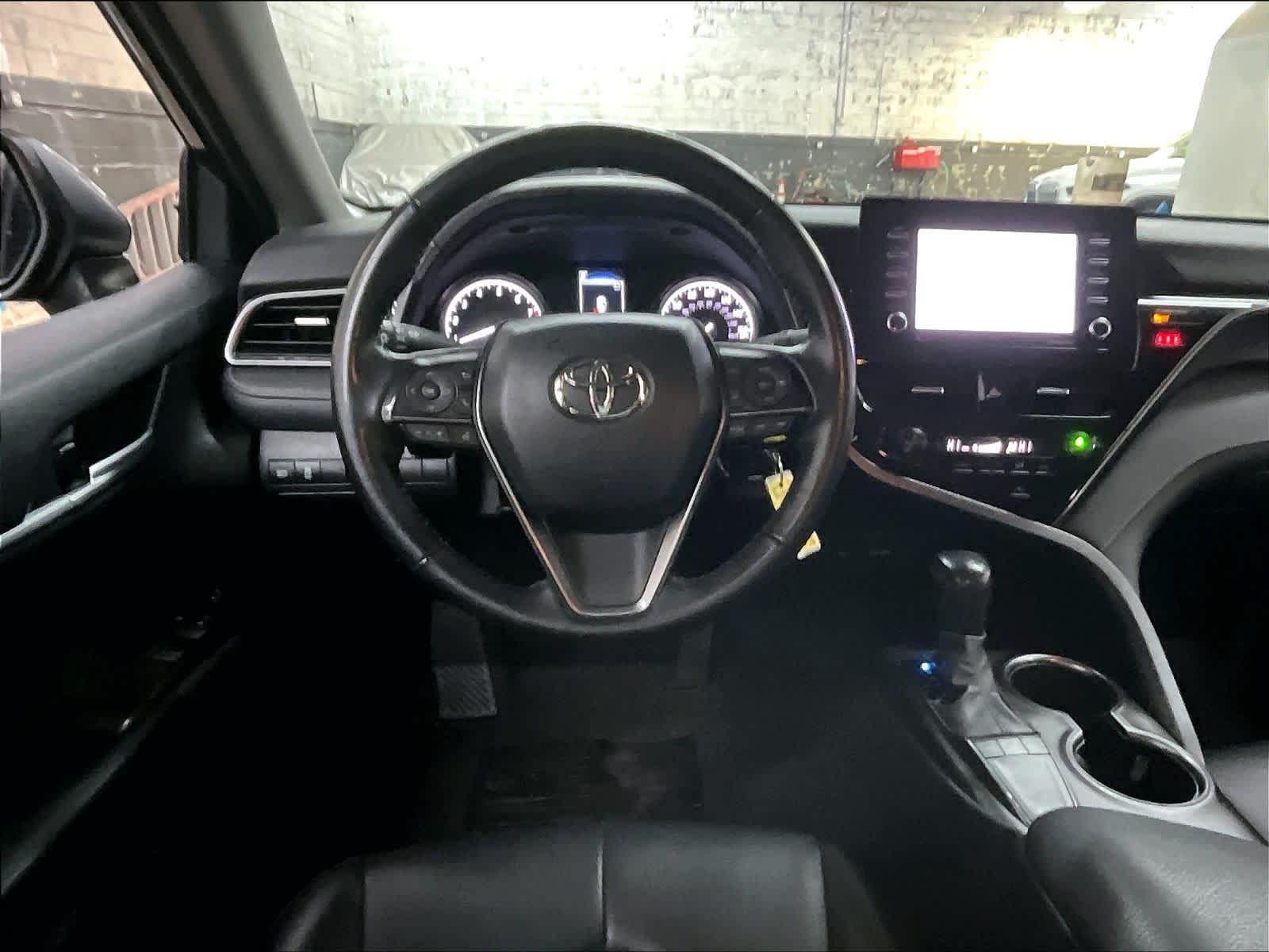 2023 Toyota Camry SE Nightshade photo 4