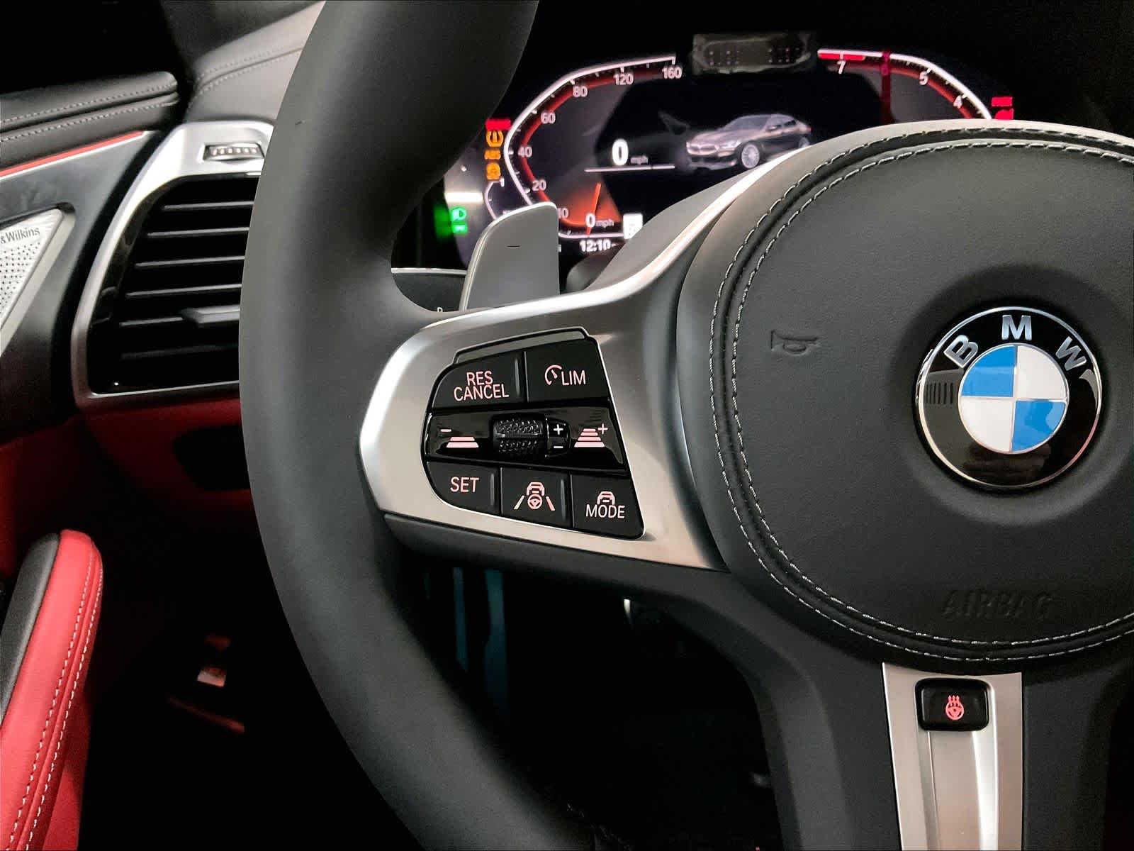 2026 BMW 8 Series 840i - Photo 17