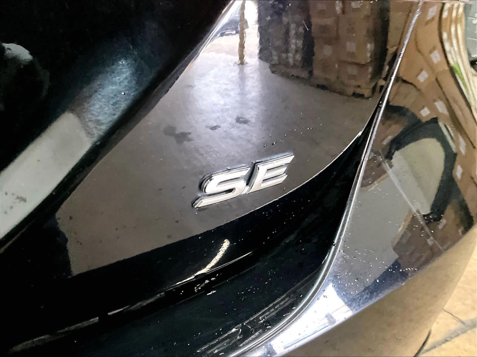 2023 Toyota Camry SE Nightshade photo 3