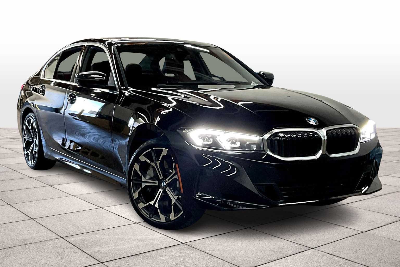 2025 Bmw 330i Sedan photo 2