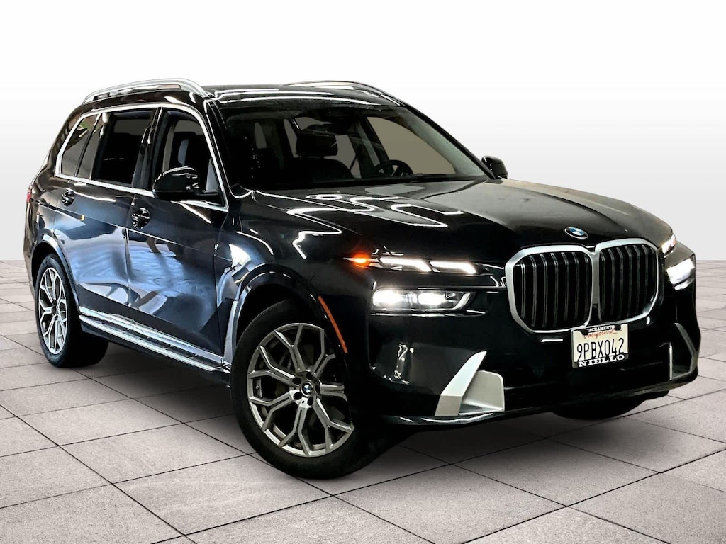 Used 2025 BMW X7 xDrive40i xDrive40i Sports Activity Vehicle