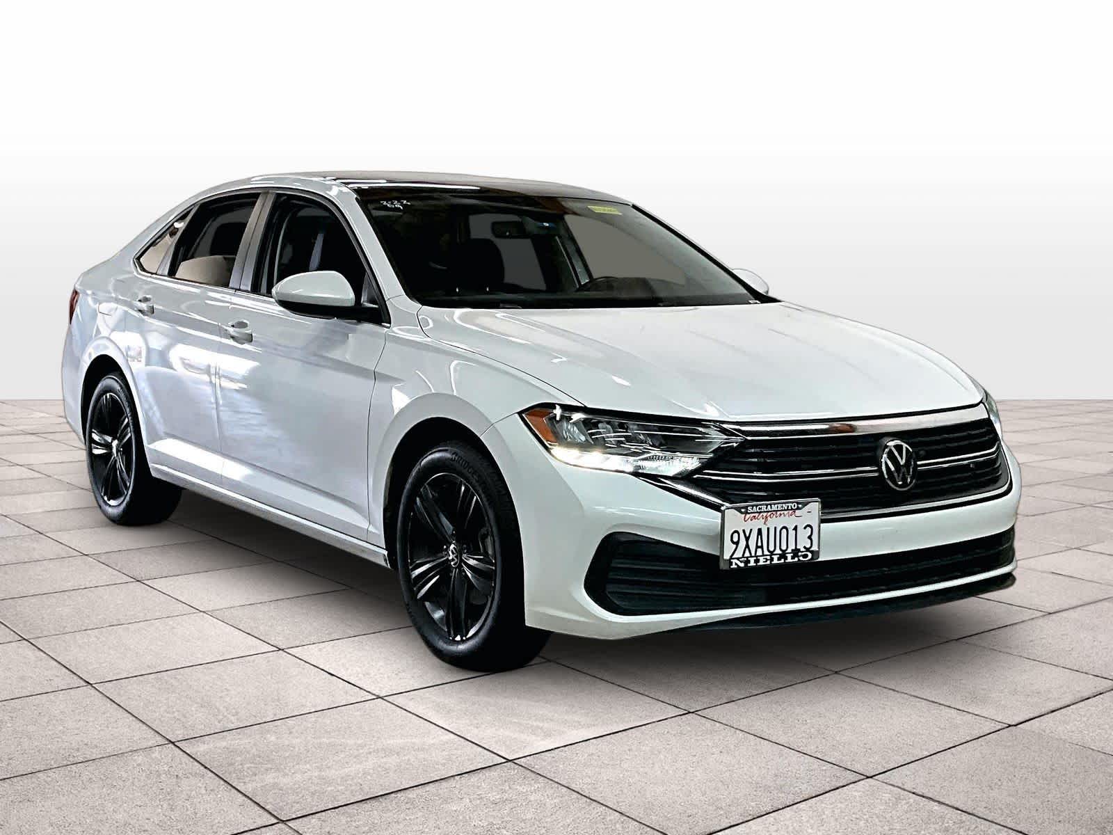 3VW7M7BUXRM025121