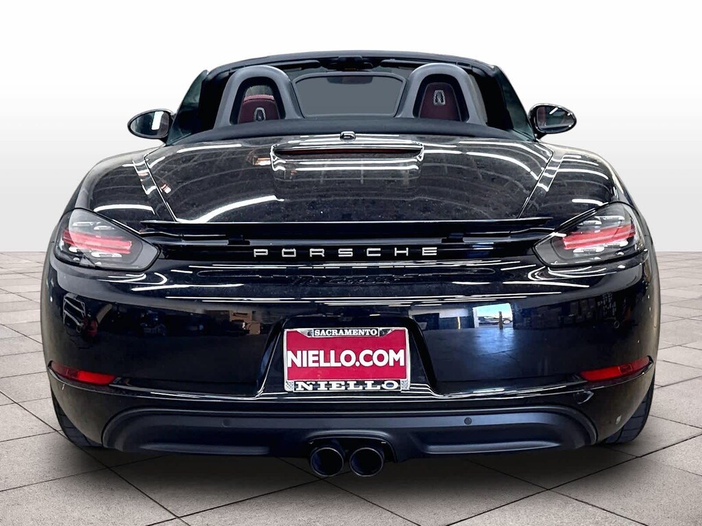 Used 2024 Porsche 718 Boxster Roadster