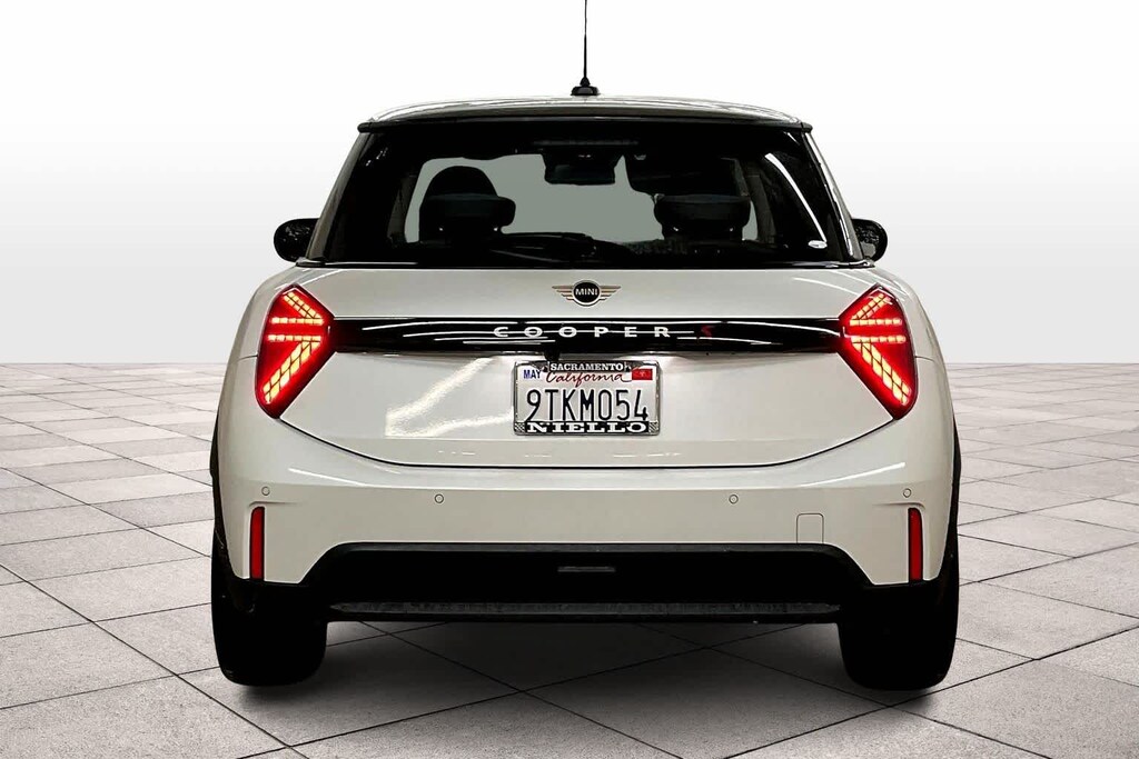 Certified 2025 MINI Hardtop 2 Door S Signature Trim FWD