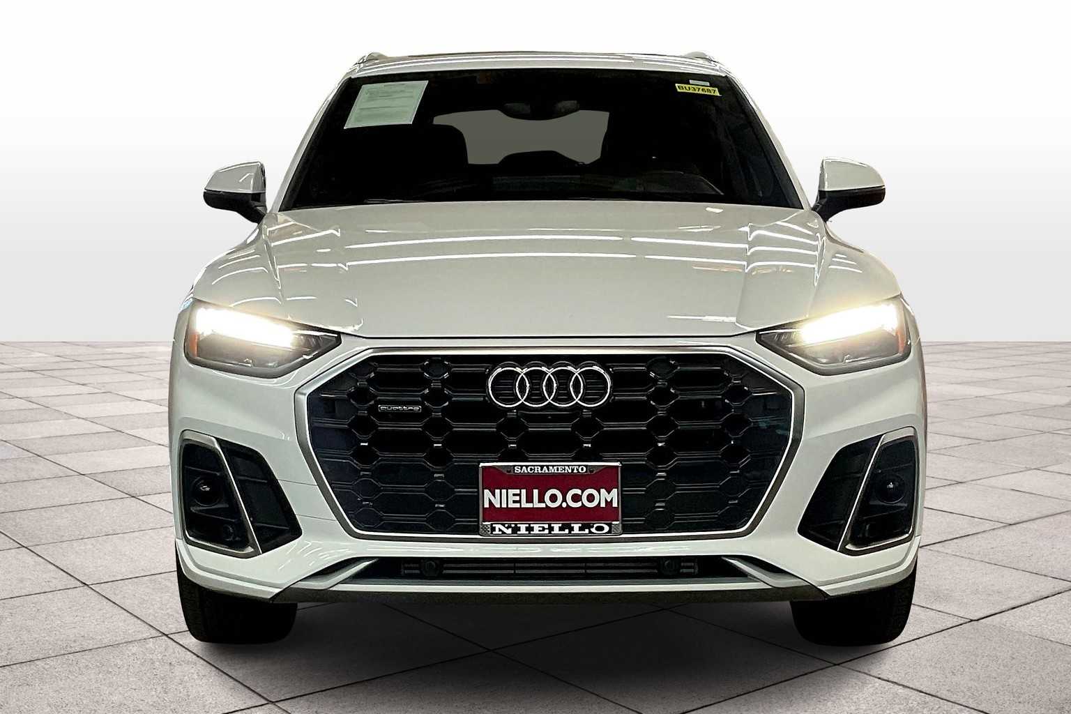 2024 Audi Q5 S line Premium Plus 45 TFSI photo 3
