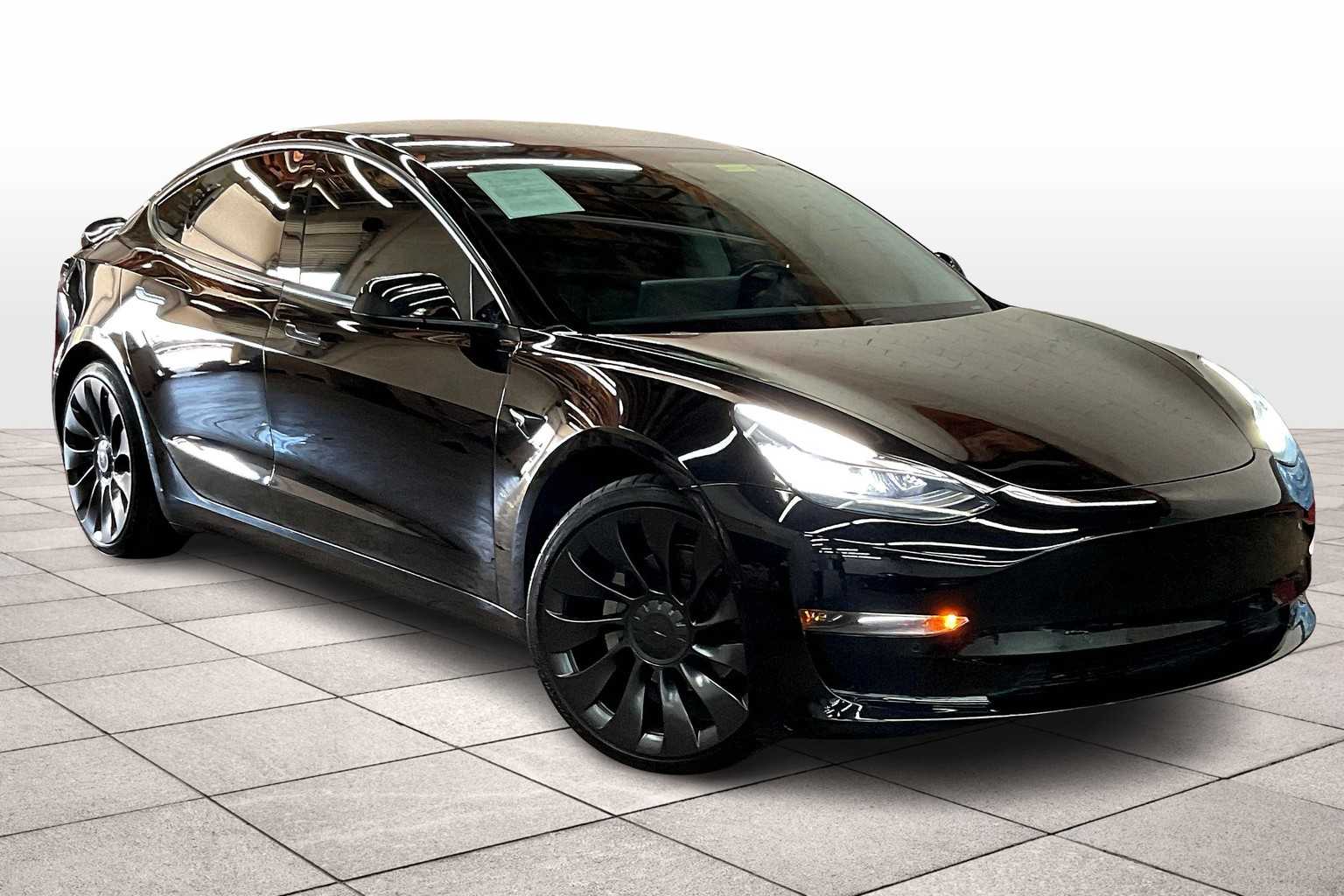 Used 2019 Tesla Model 3 Mid Range with VIN 5YJ3E1EA2KF192998 for sale in Sacramento, CA