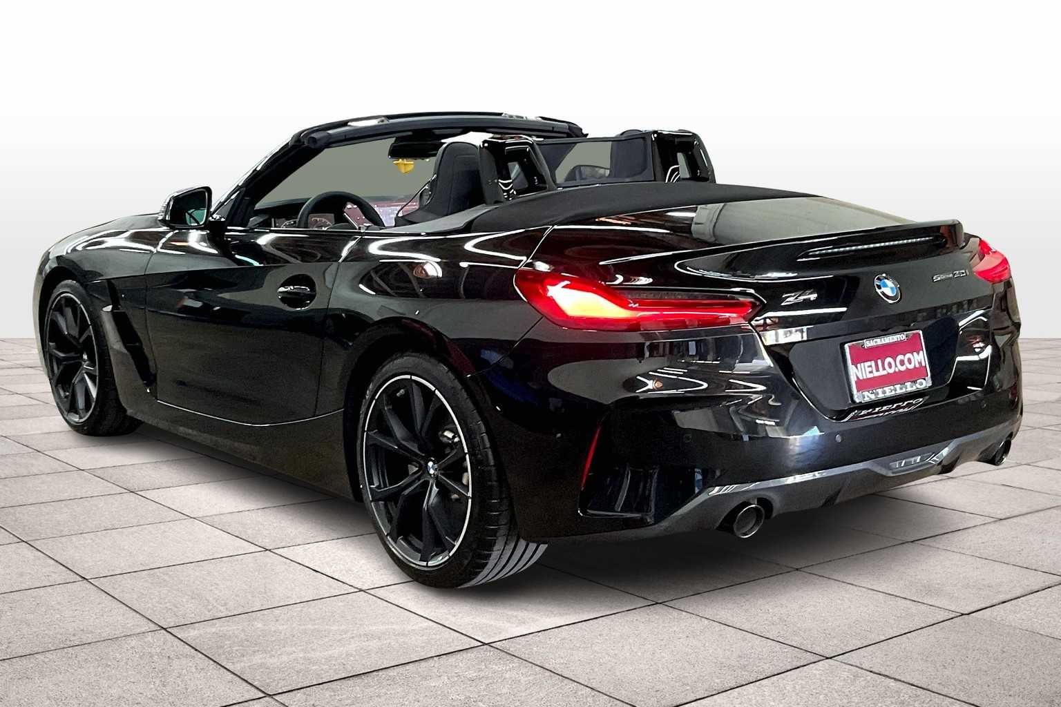 2026 Bmw Z4 sDrive30i Roadster photo 3