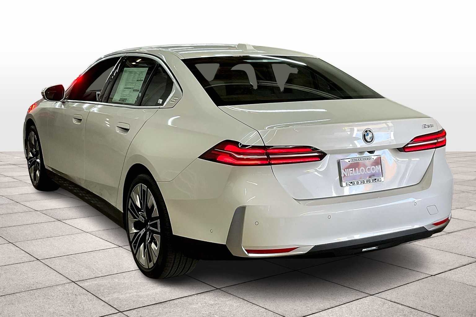 2026 Bmw 530i photo 3