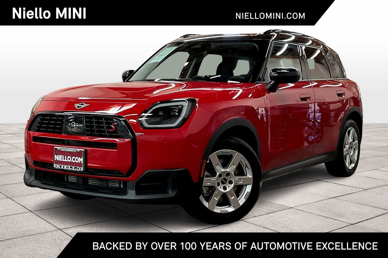 2025 MINI Countryman S's photo