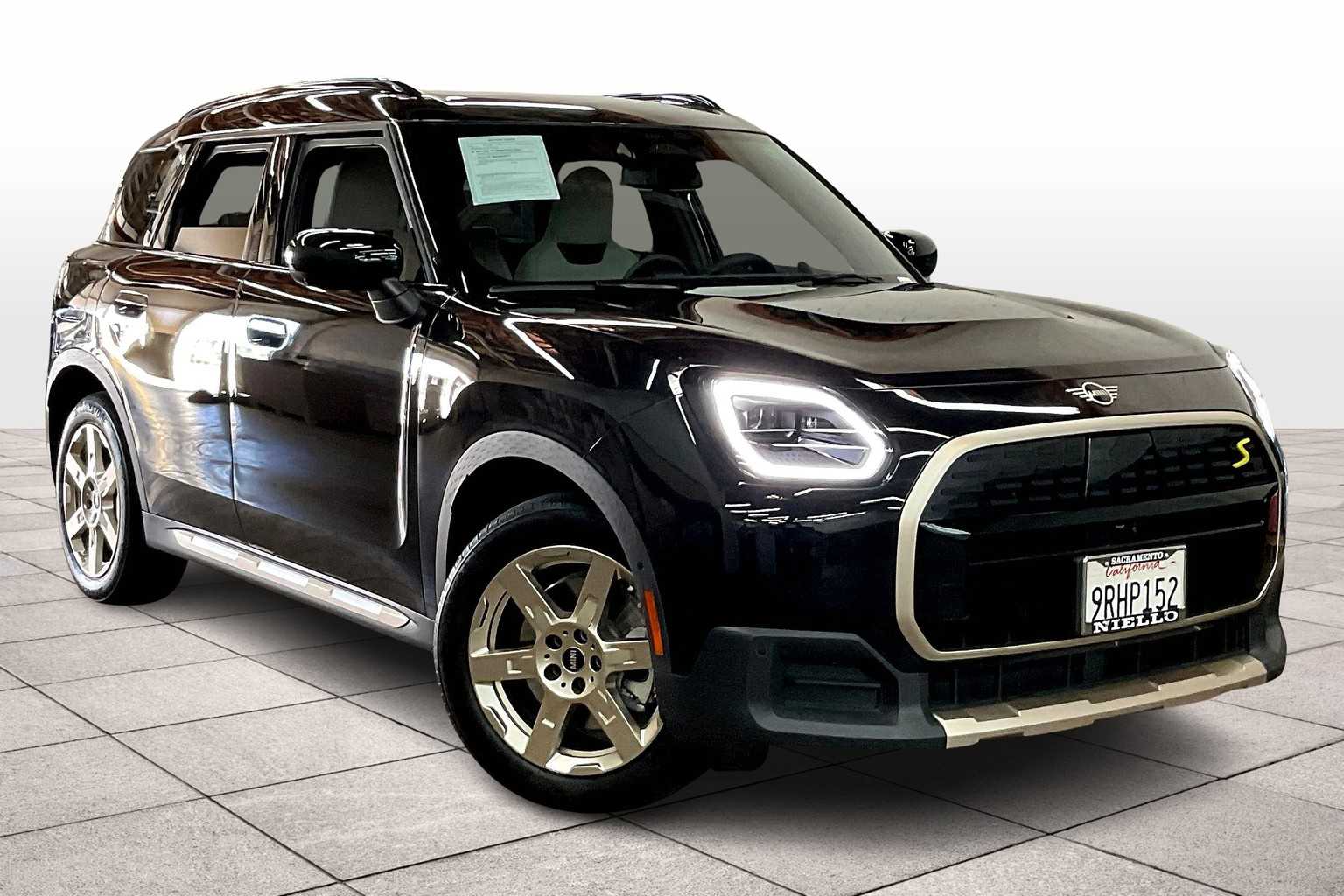 Used 2025 MINI Countryman SE with VIN WMZ53GA07S7R34672 for sale in Sacramento, CA