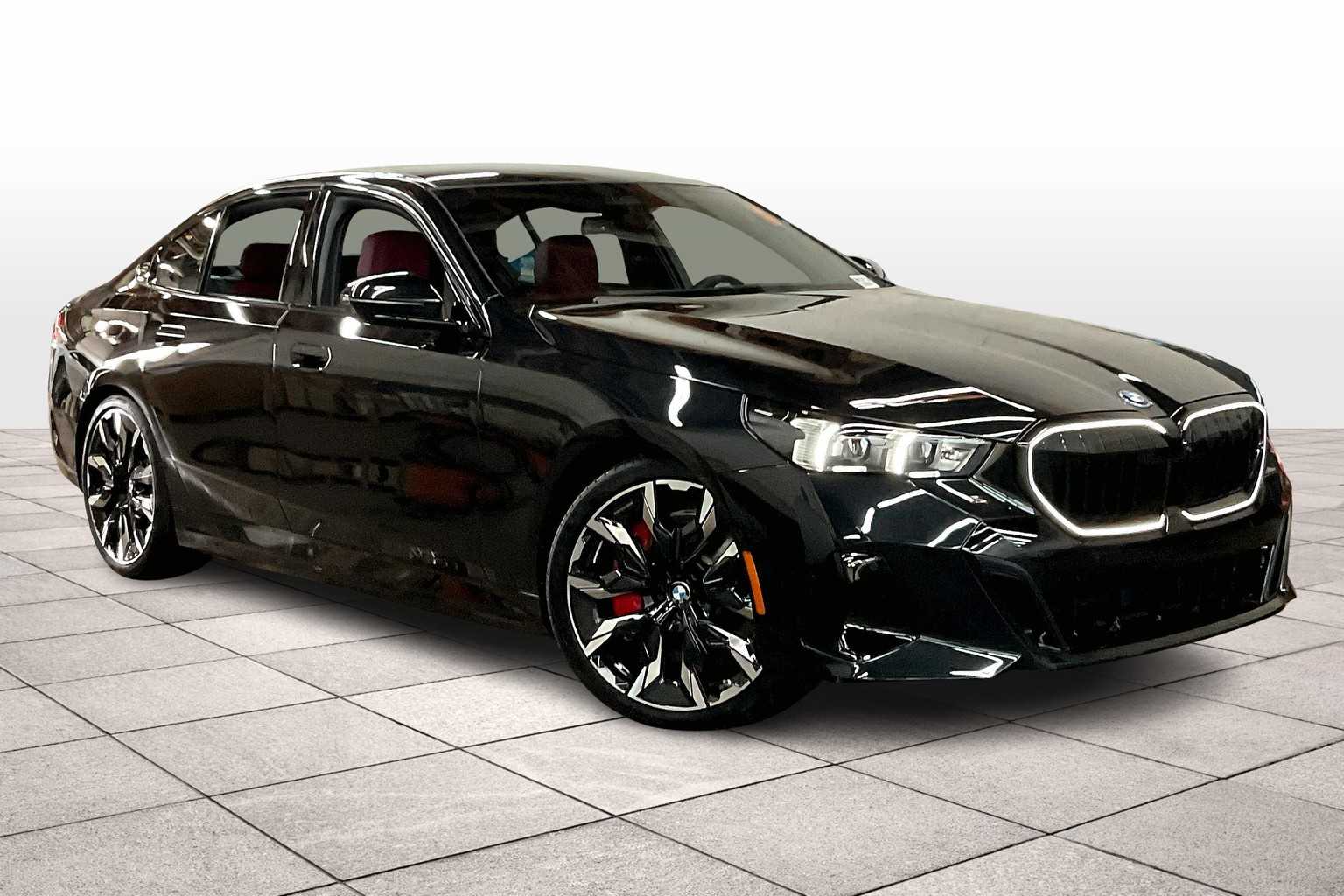 2026 Bmw 550e xDrive photo 2