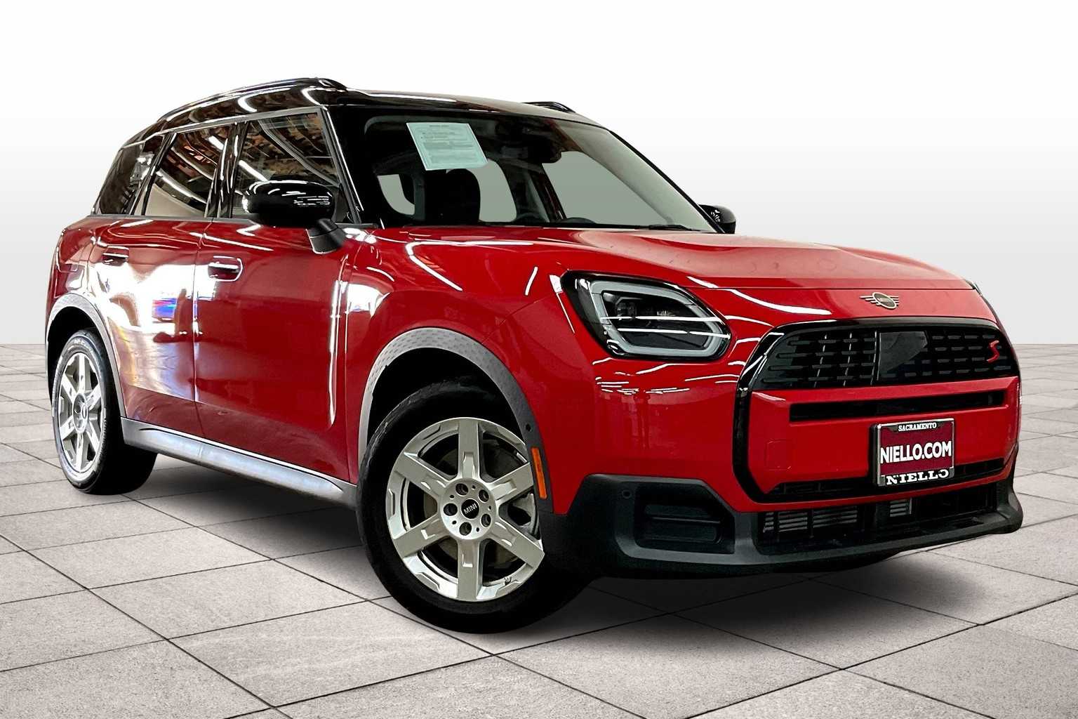 2025 Mini Countryman S ALL4 photo 2