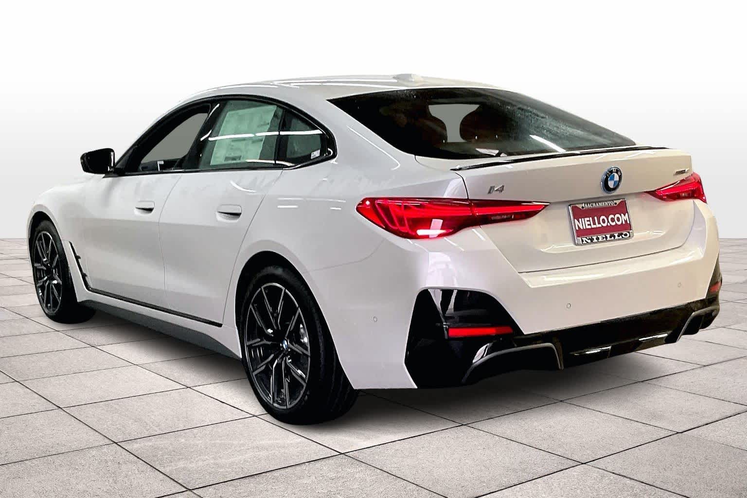 2025 Bmw i4 eDrive40 photo 3