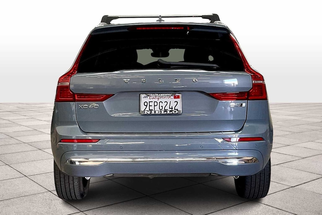 Used 2023 Volvo XC60 Plus Bright Theme B5 AWD