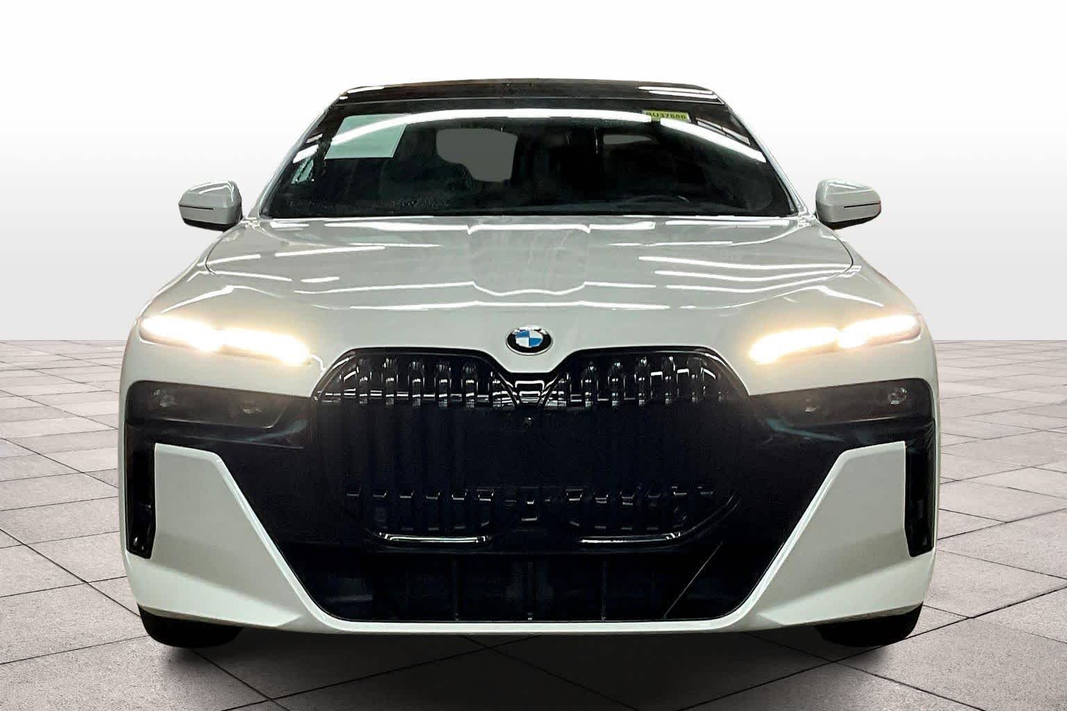 2023 Bmw 760i xDrive photo 3