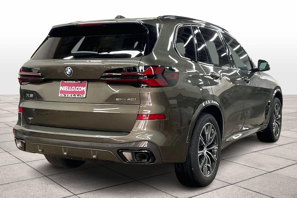 New 2026 BMW X5 sDrive40i Sports Activity Vehicle