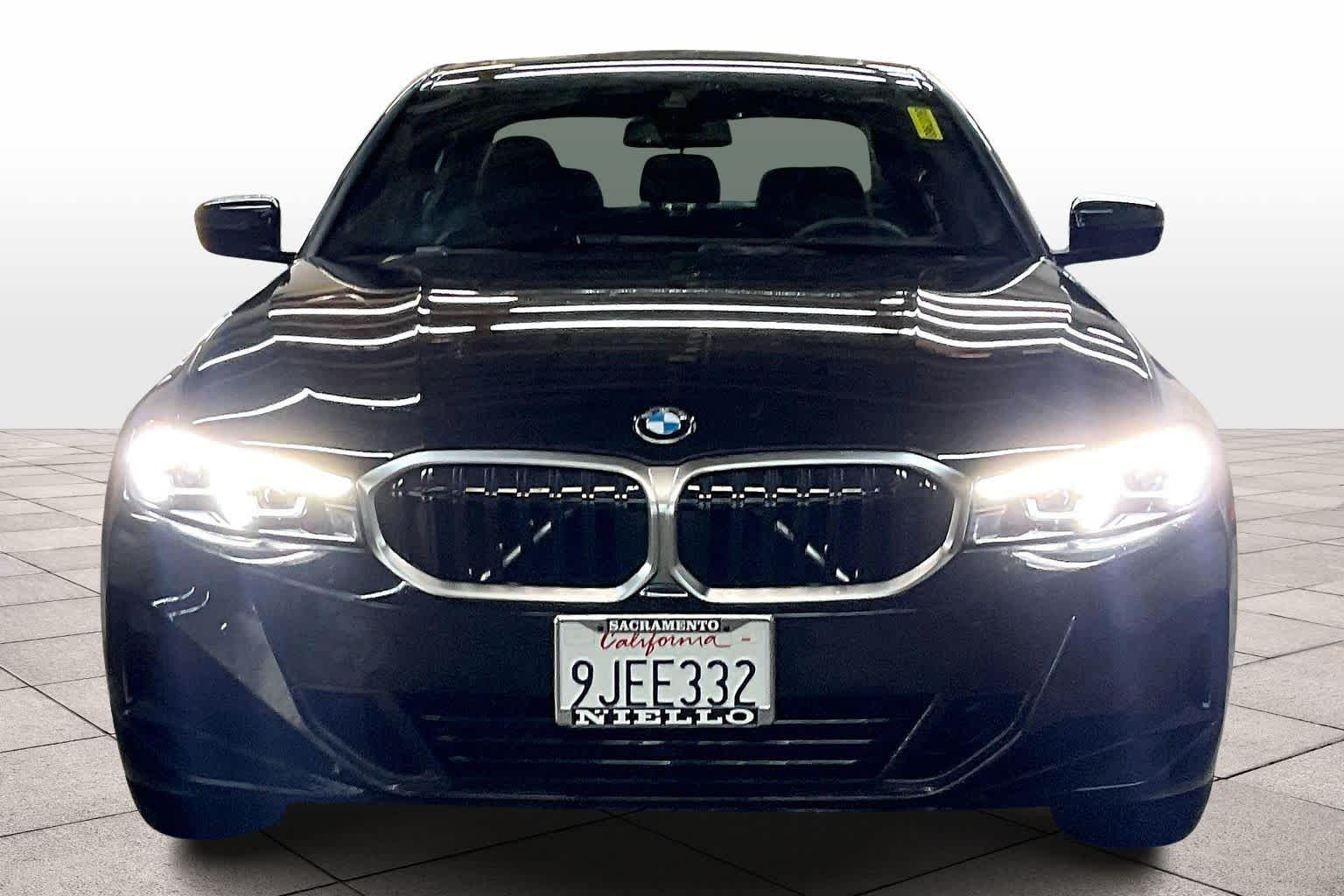 2023 Bmw 330i 3-Series photo 3