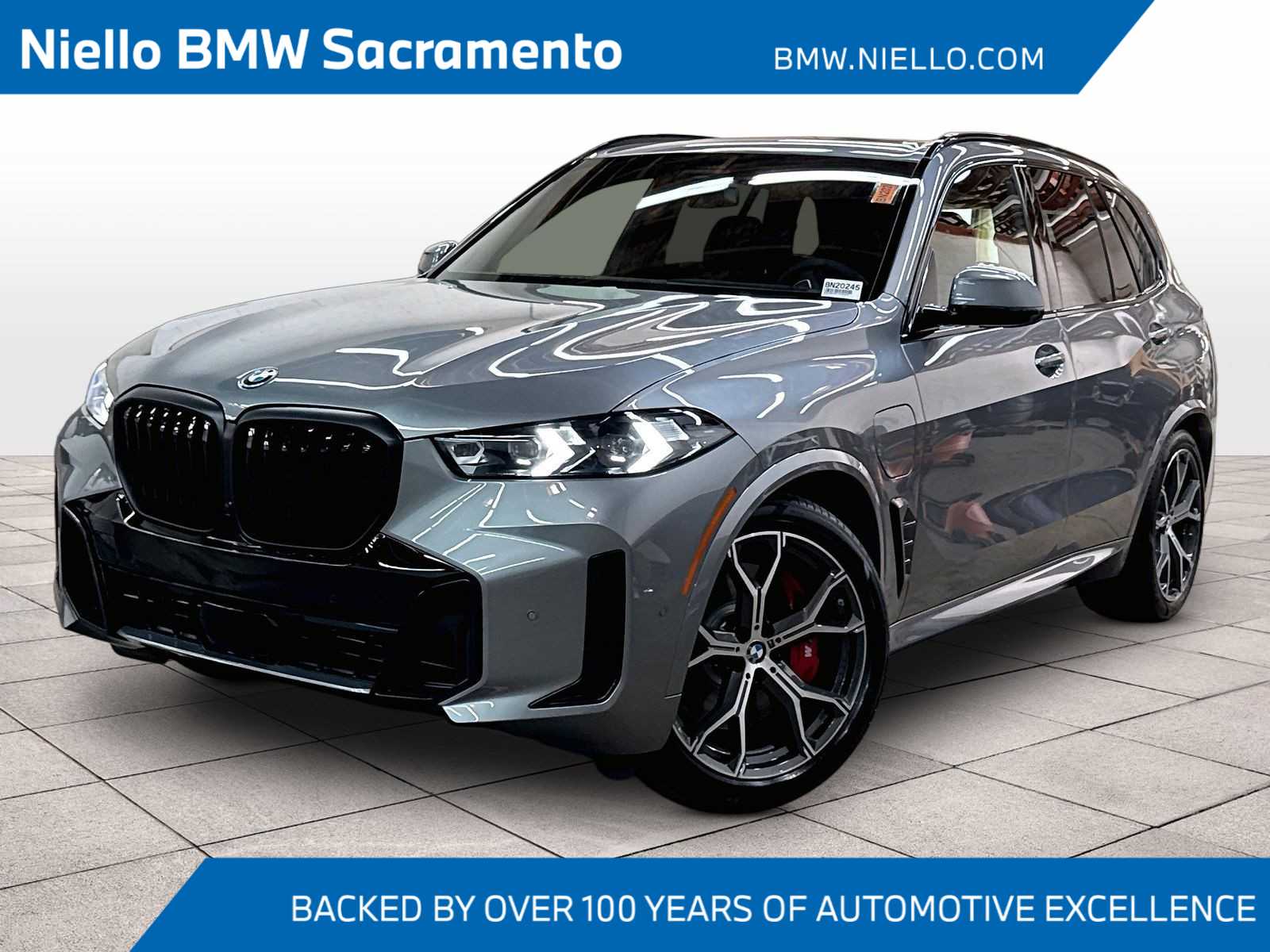 2026 BMW X5 xDrive50e's photo
