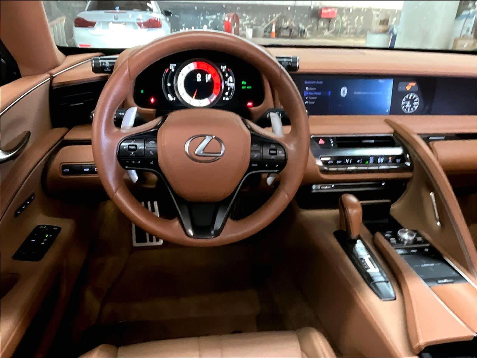 2023 LEXUS LC 500 photo 4