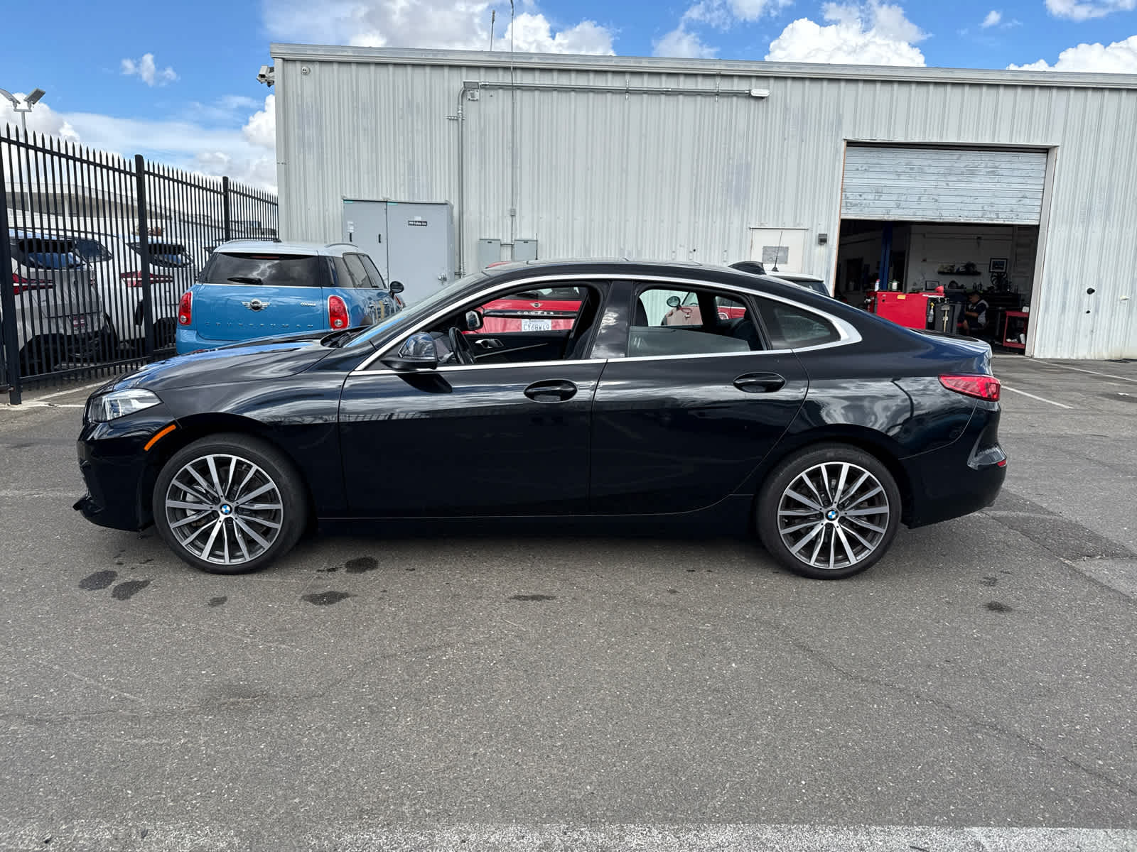 2023 Bmw 228i photo 2