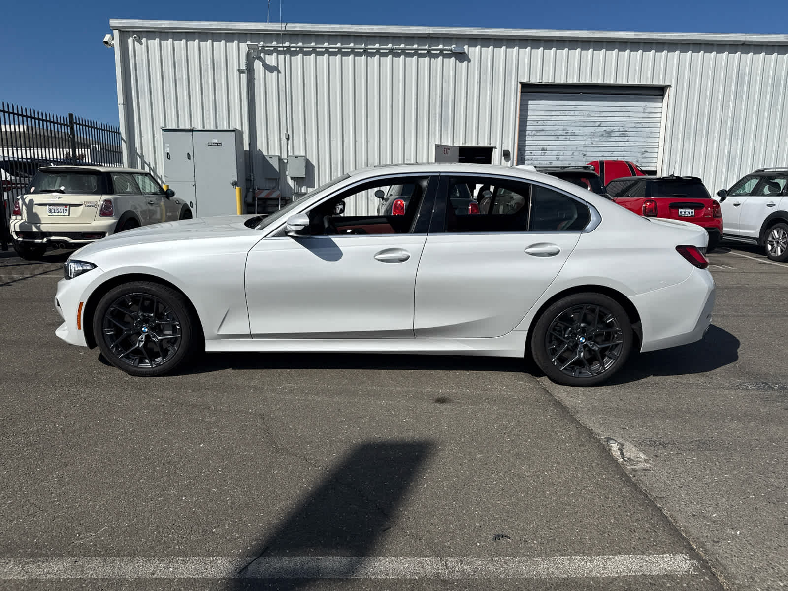 2025 Bmw 330i photo 2
