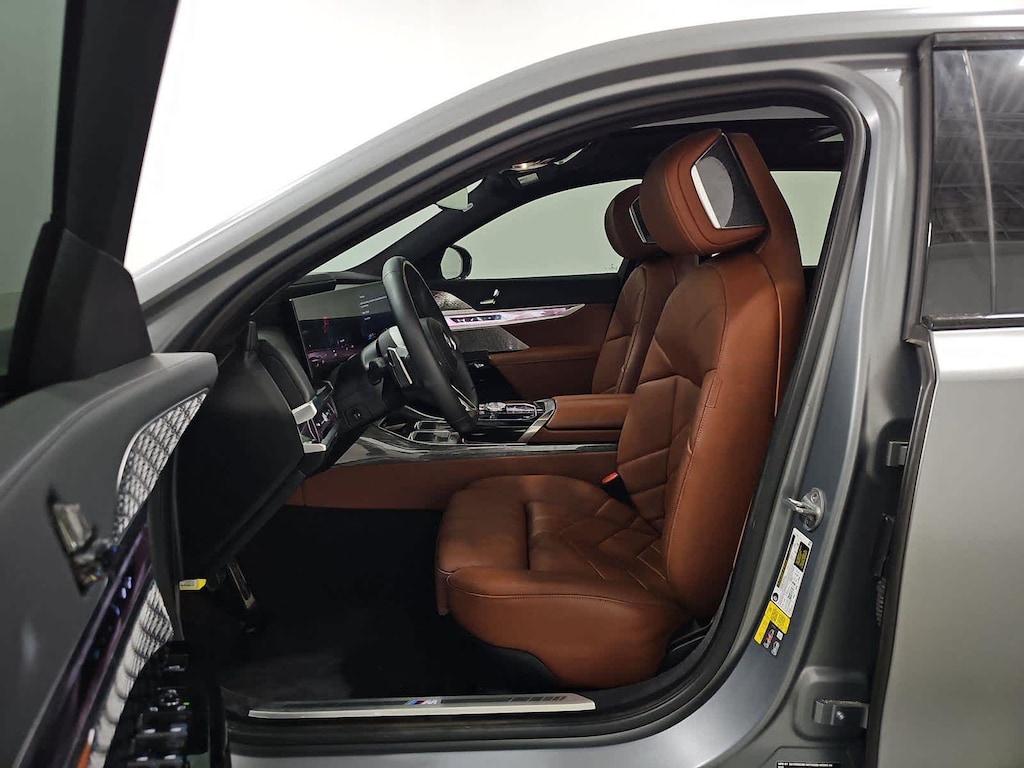 Used 2023 BMW i7 xDrive60 Sedan