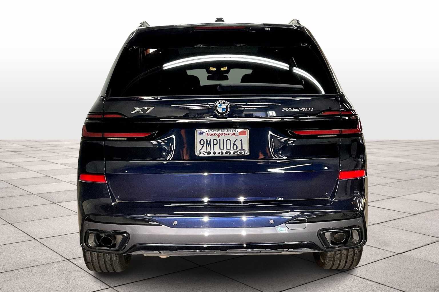 2025 Bmw X7 xDrive40i photo 3
