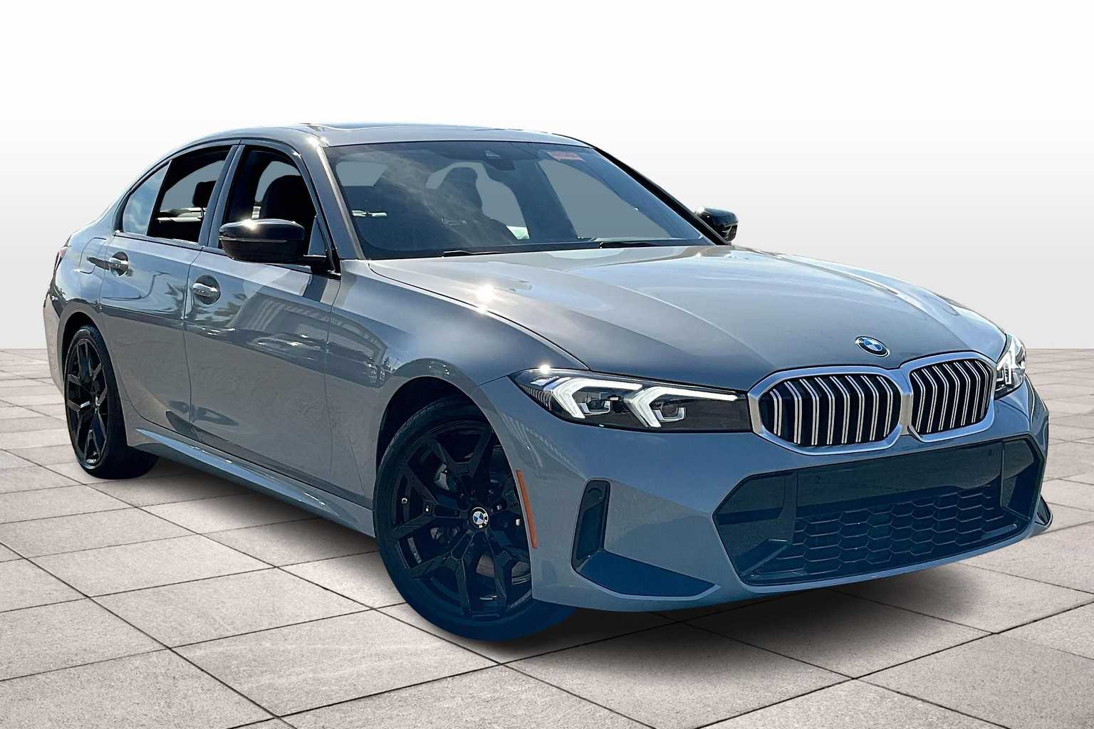2025 Bmw 330i Sedan photo 2
