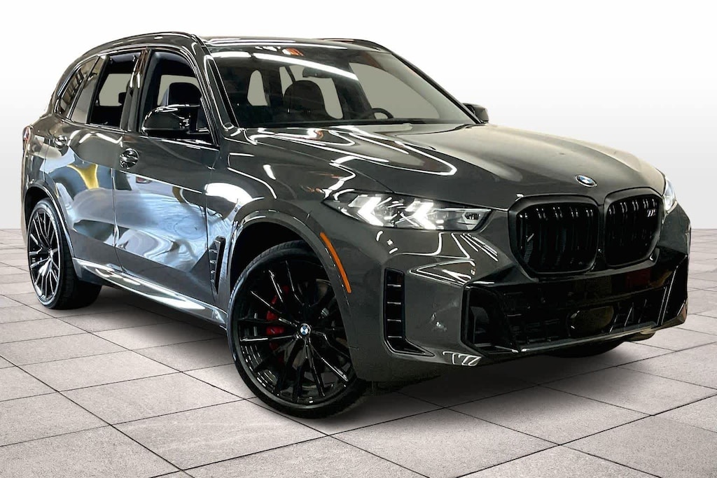 New 2026 BMW X5 M60i Sports Activity Vehicle