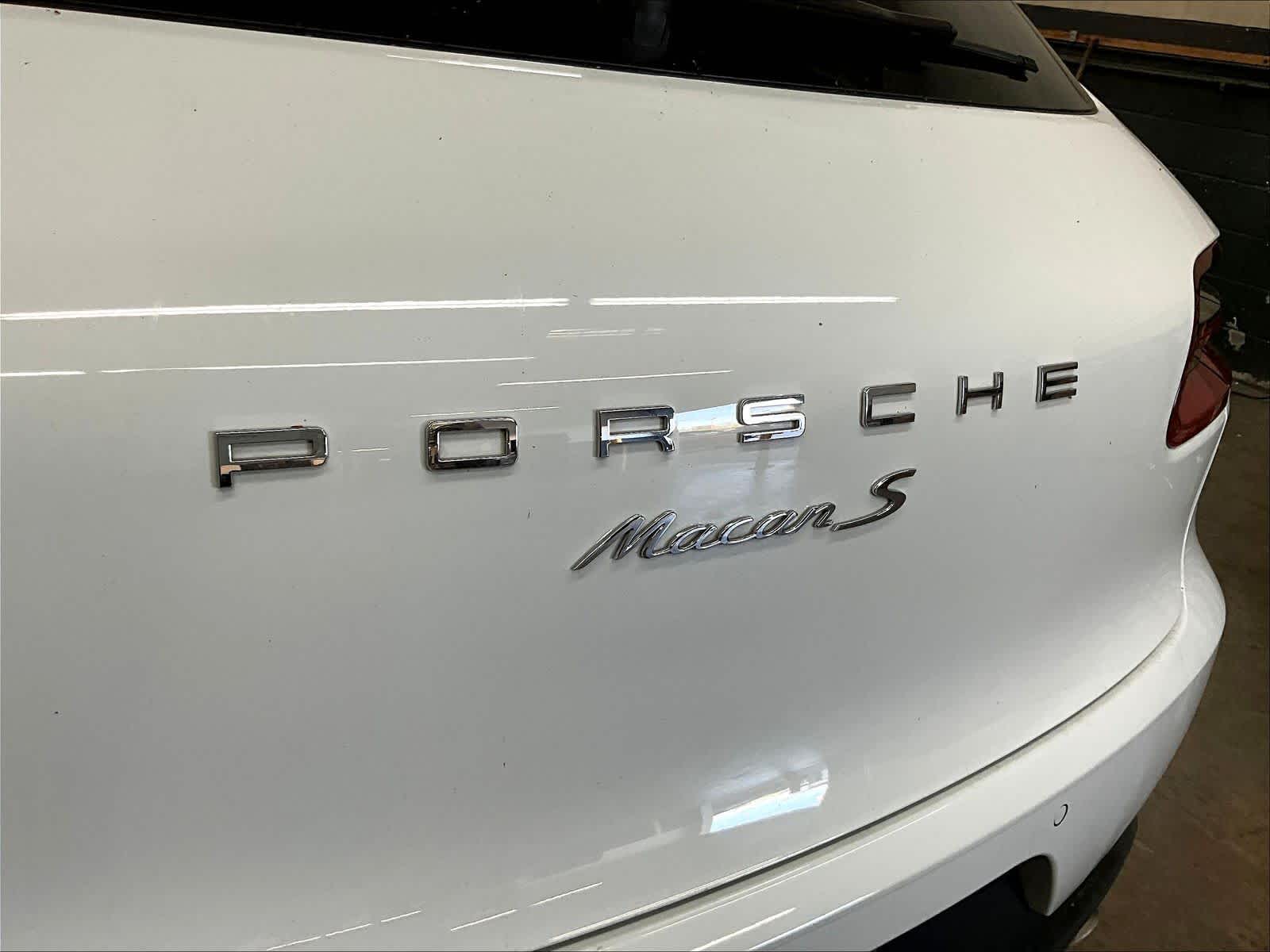 2016 Porsche Macan S photo 3