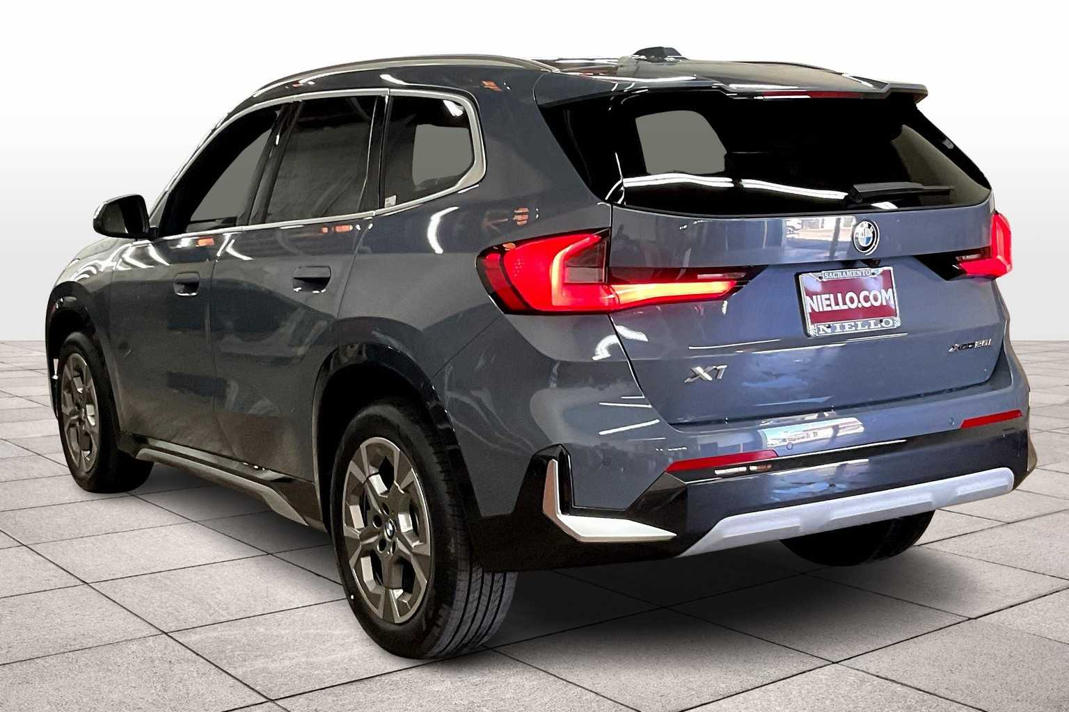 2026 Bmw X1 XDrive28i photo 3