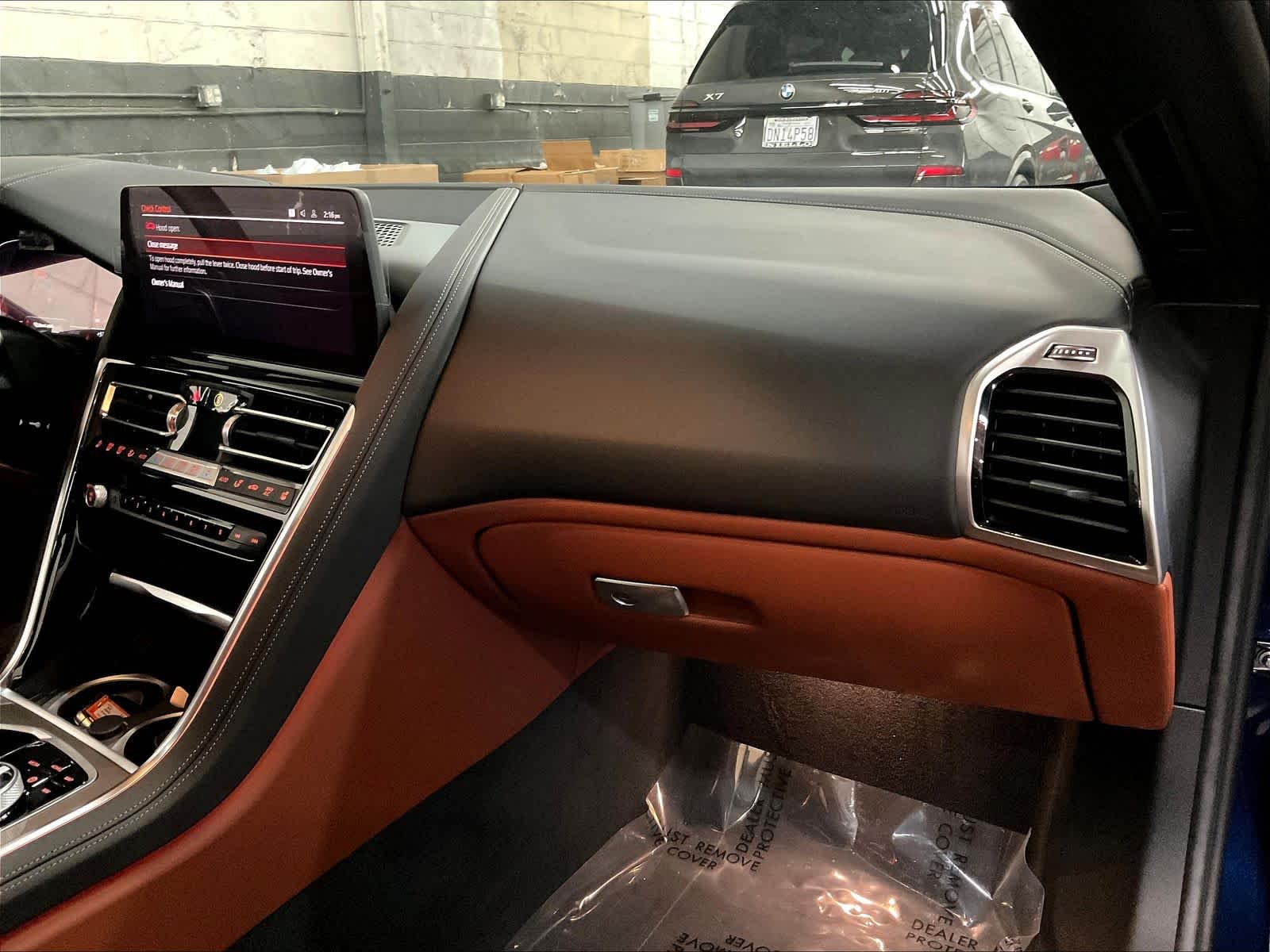 2026 BMW 8 Series 840i - Photo 27