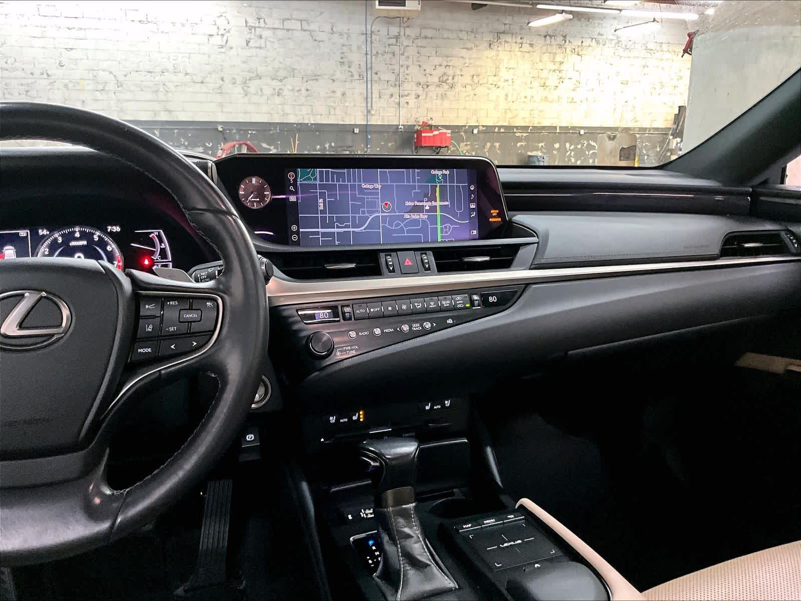 2020 LEXUS ES 350 photo 5