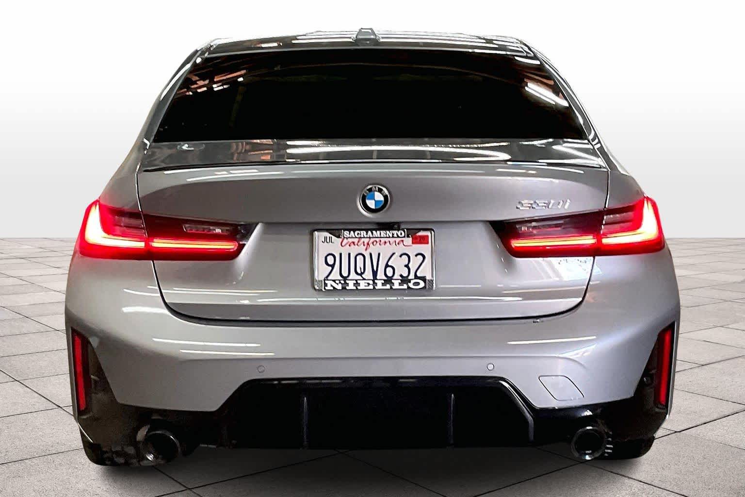 2025 Bmw 330i photo 4