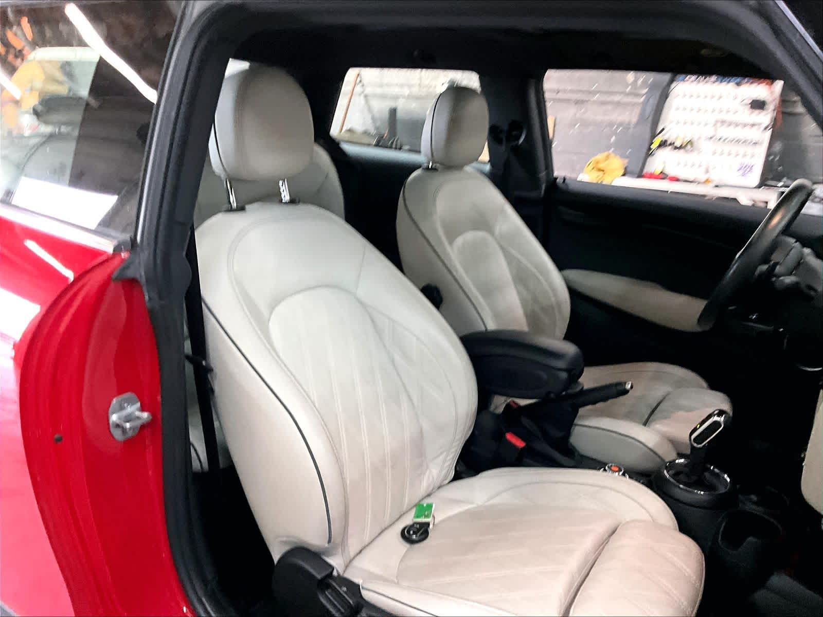 2020 MINI Hardtop 2 Door Cooper S photo 6