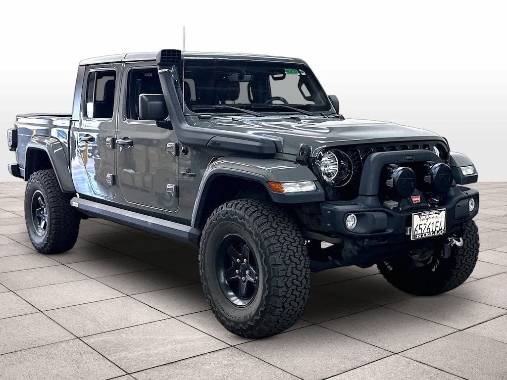 Used 2021 Jeep Gladiator Willys 4x4 4x4