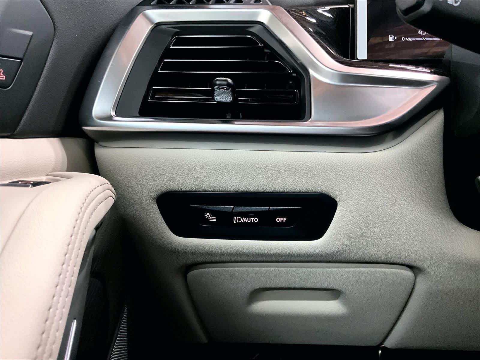 2026 BMW X5 40i - Photo 22