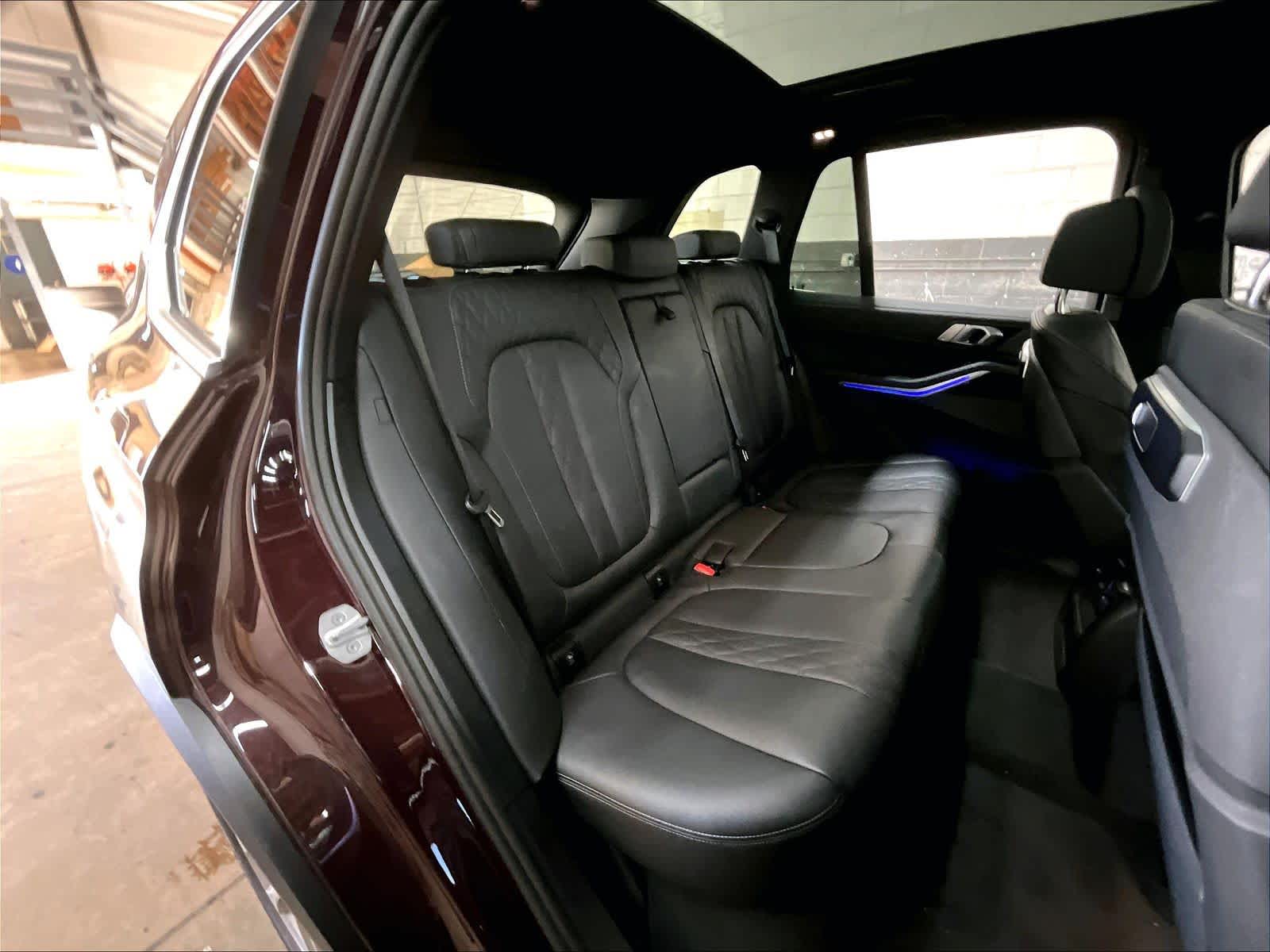 2025 BMW X5 50e - Photo 26