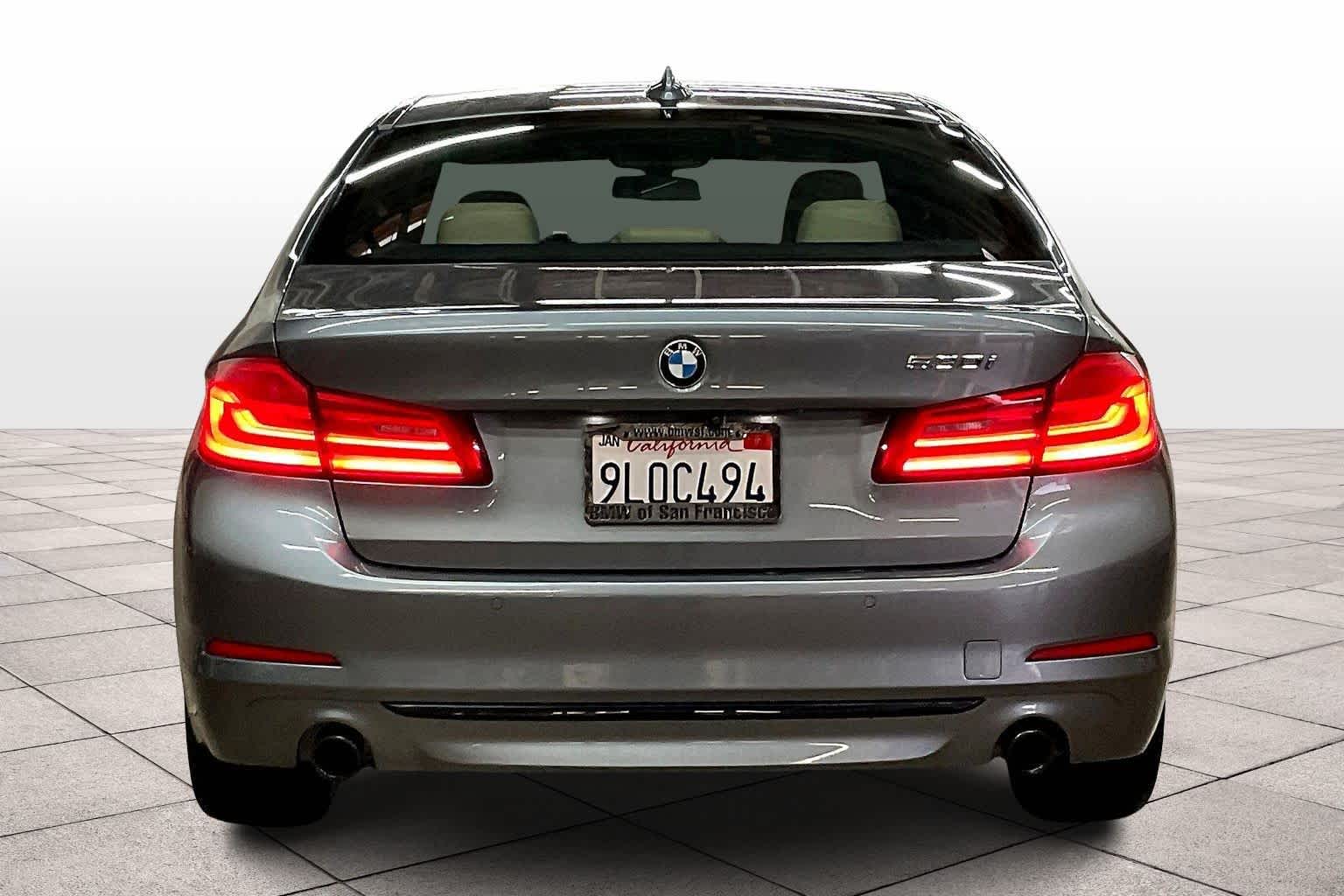 2020 Bmw 530i 5-Series photo 4