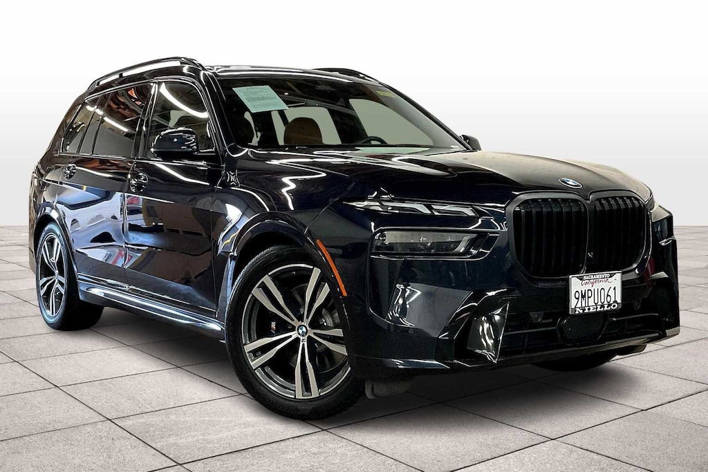 Used 2025 BMW X7 xDrive40i Sports Activity Vehicle