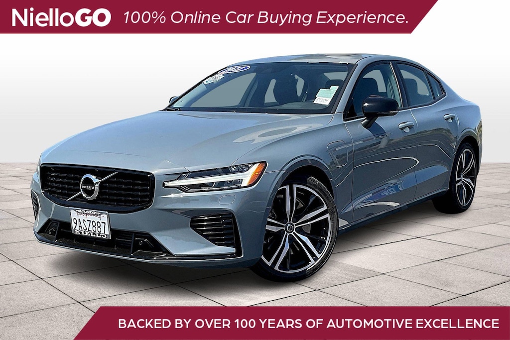 Used 2022 Volvo S60 Recharge Plug-In Hybrid eAWD R Design Expression Sedan